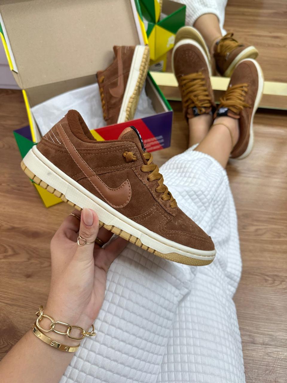 Nike Dunk Low Bege
