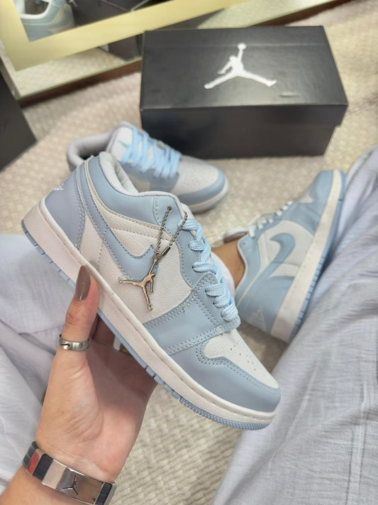 Jordan Low Aqua