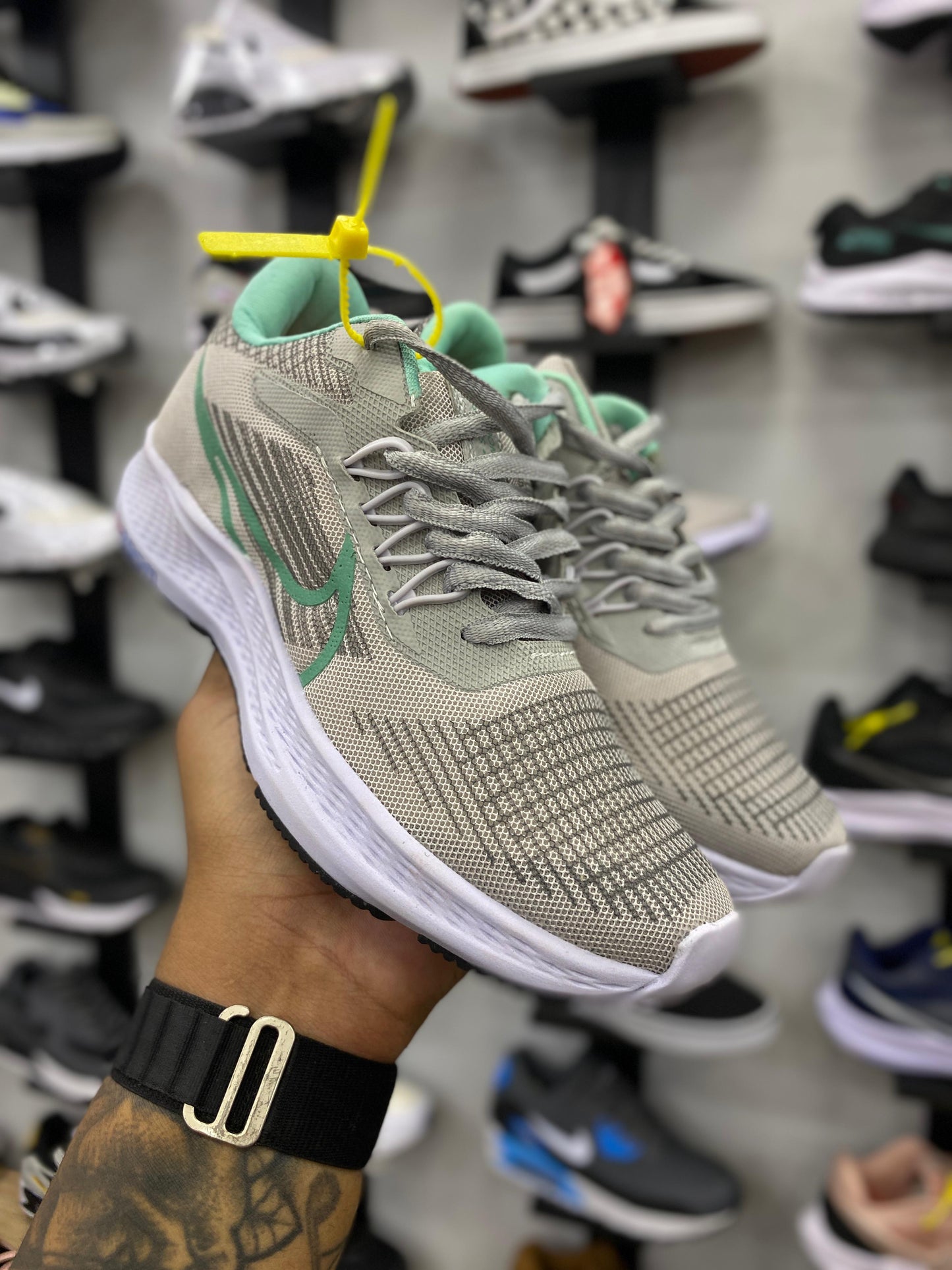 Nike Revolution Feminino