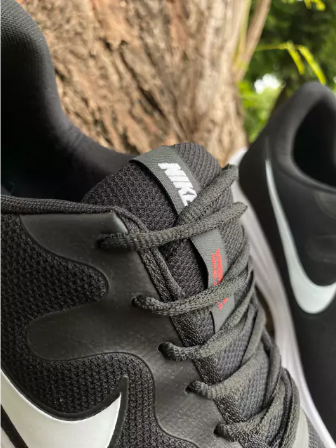 Nike Zoom PB