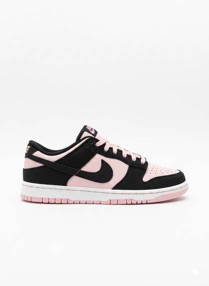 Nike Dunk Low pink