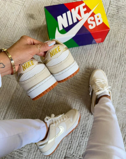Nike Dunk Low Gold