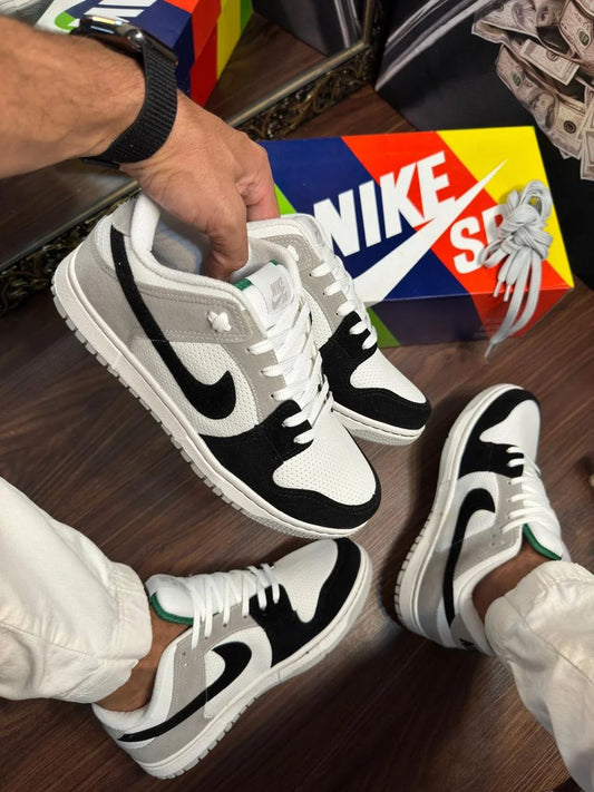 Nike Dunk Low Chlorophyll