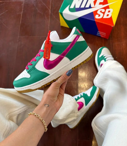 Nike Dunk Low Swoosh Pink