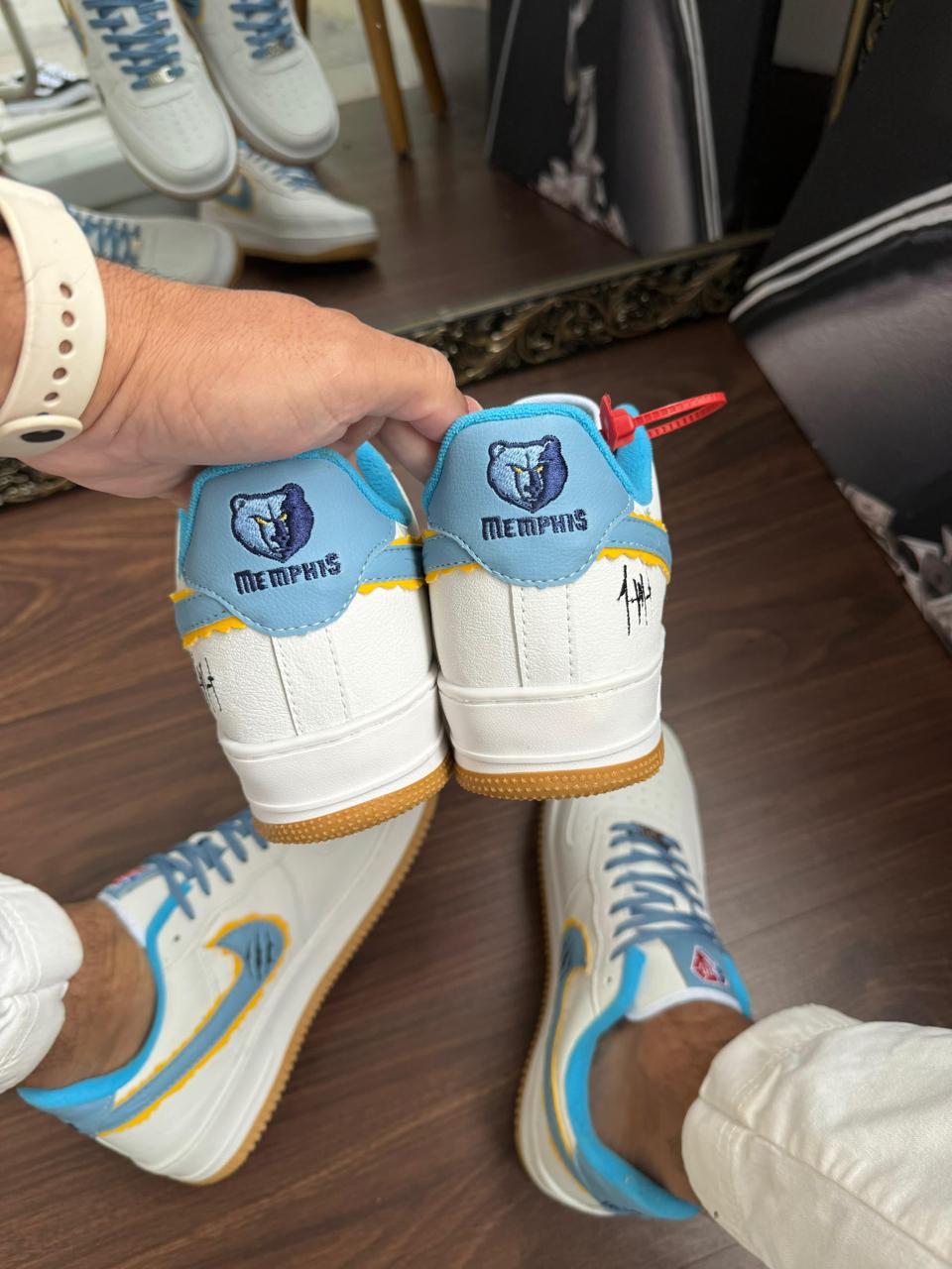 AIR force 1- MEMPHIS 12