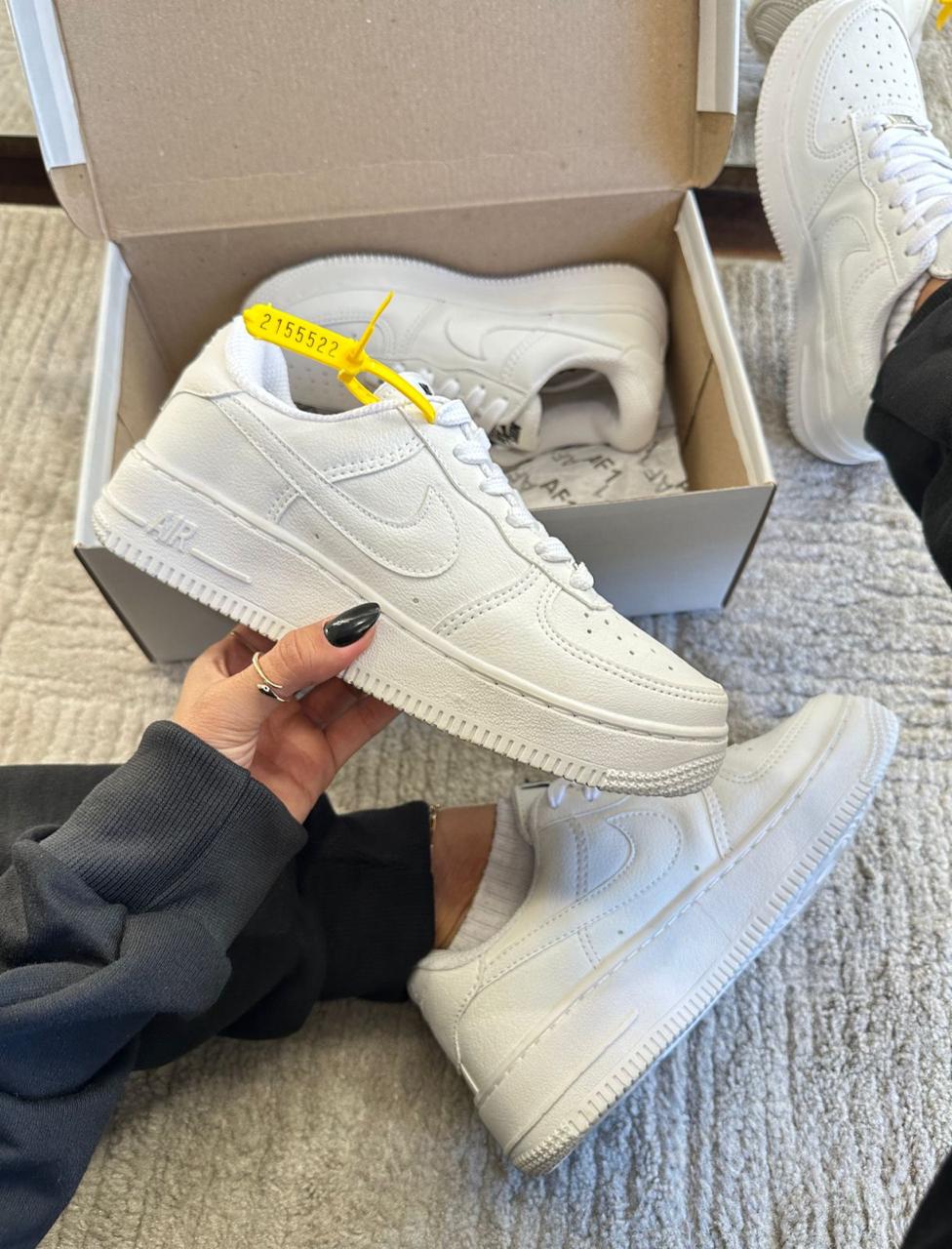 AIR force White