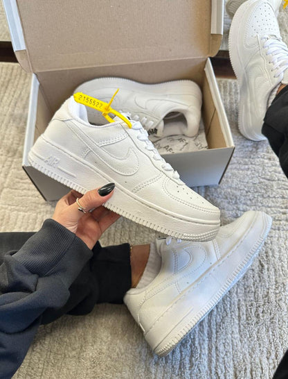 AIR force White