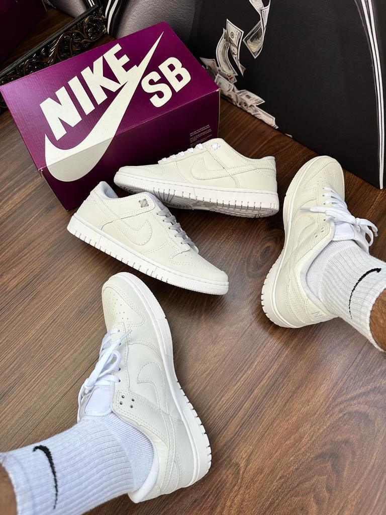 Nike Dunk Branco