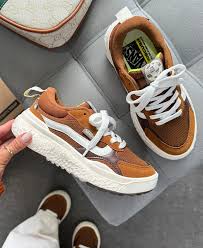 Vans Ultrarange VRE Neo
