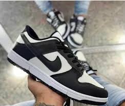 Dunk SB Low Black