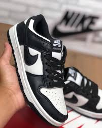 Dunk SB Low Black