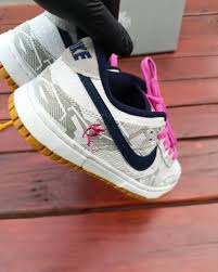 SB Dunk Low Rayssa Leal